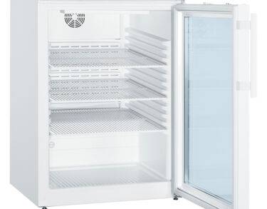 Armoire médicaments 5°C ± 3°C, 152 litres, encastrable sous paillasse, porte vitrée