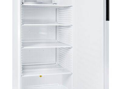 Armoire positive 5°C ± 3°C, 544 litres, porte pleine